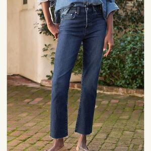 Frank & Eileen Cork Everyday Jeans in Rinse Wash with Frayed Hem size 27